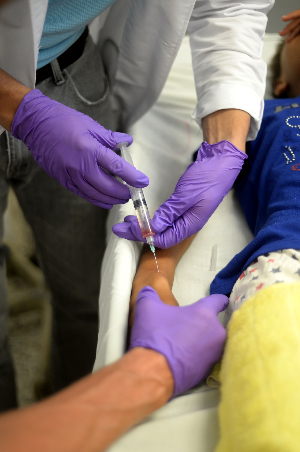 Medical team provides emergency room support