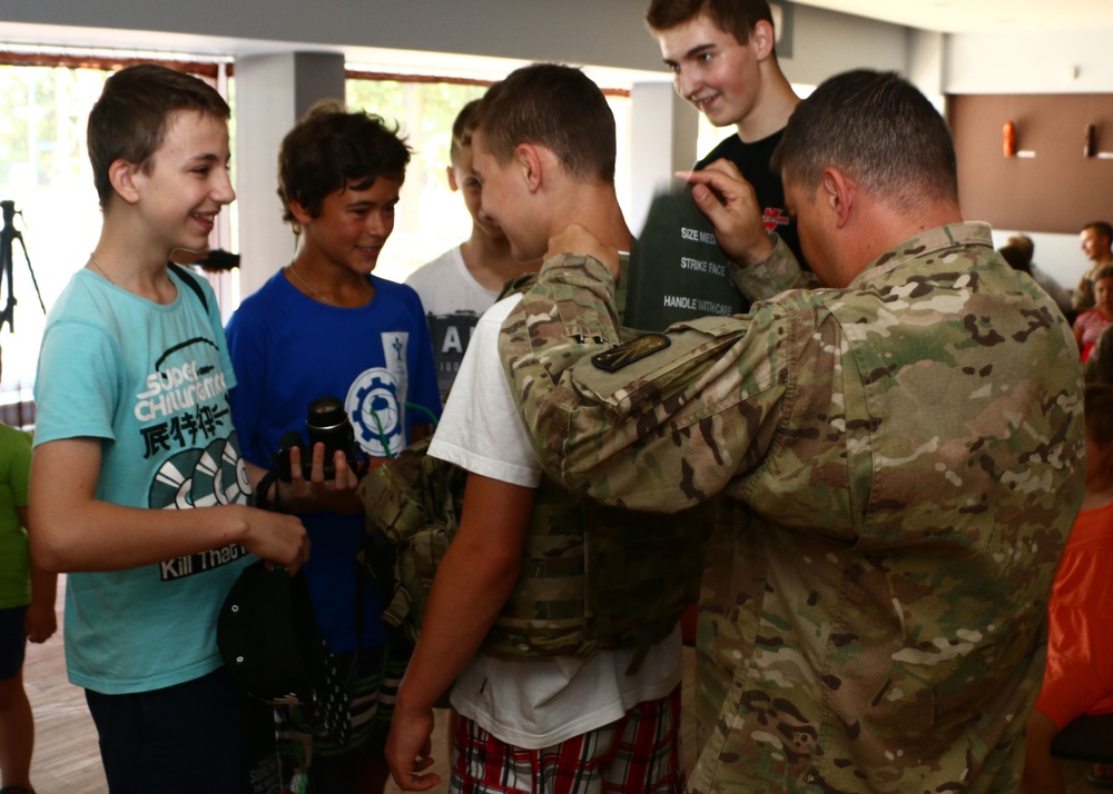 Among friends and allies: US Soldiers connect with Polish community