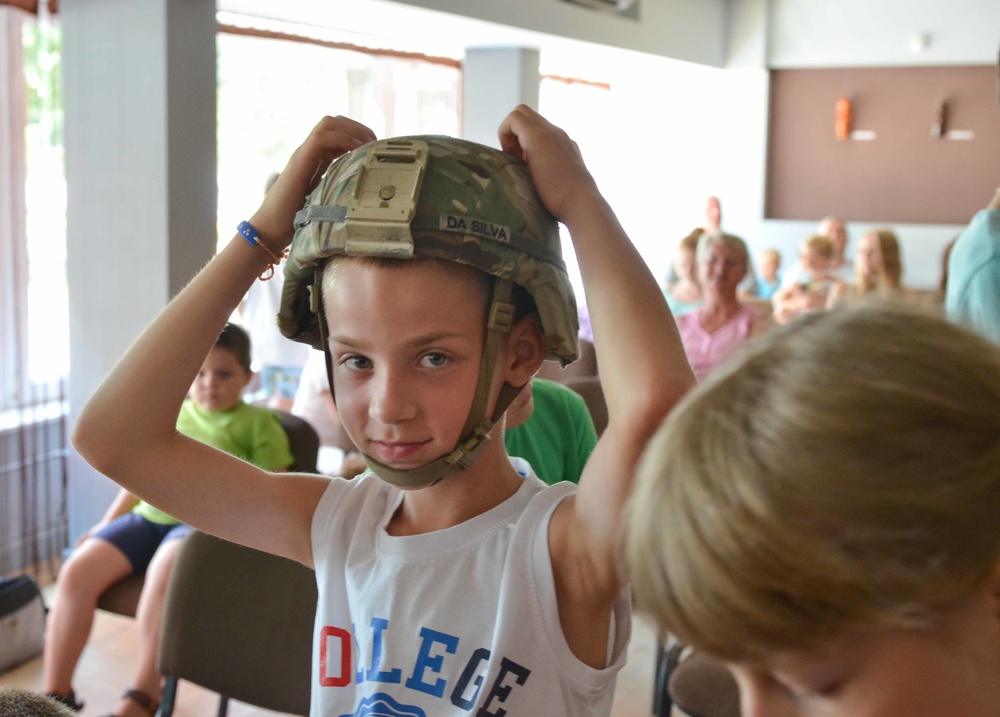 Among friends and allies: US Soldiers connect with Polish community