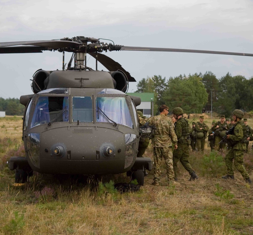 Bilateral sling load training in Lithuania