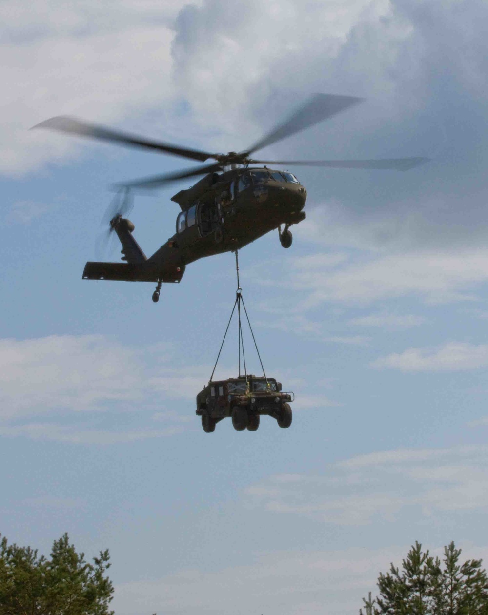 Bilateral sling load training in Lithuania