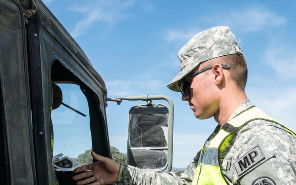 Reserve military police work side by side with Fort Hunter Liggett counterparts