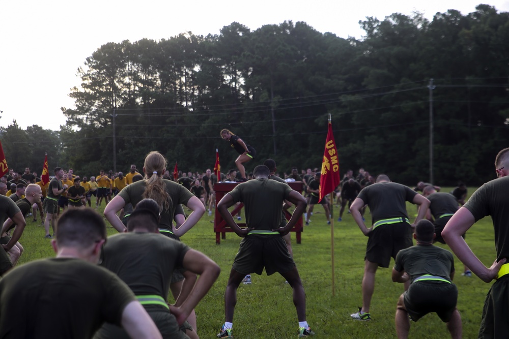 CLR-25 Marines and sailors maintain fitness with 3-mile run, HITT session