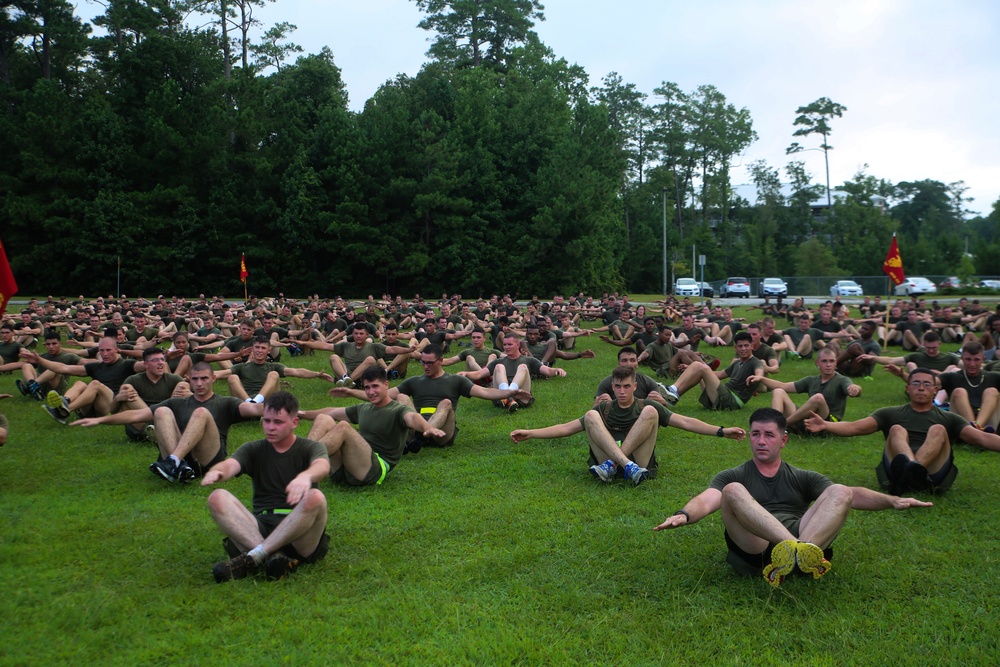 CLR-25 Marines and sailors maintain fitness with 3-mile run, HITT session