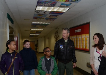 Ninth Air Force leaders celebrate Read Across America 2015