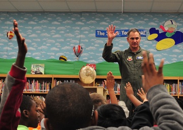 Ninth Air Force leaders celebrate Read Across America 2015