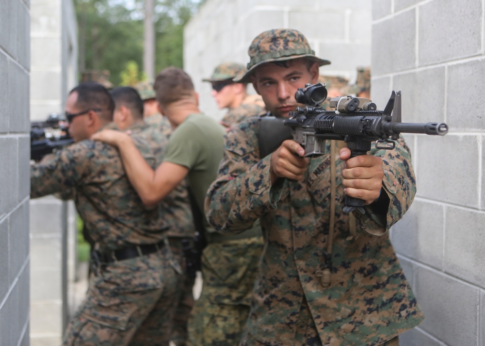 Every Marine an infantryman: Support Co., 2nd CEB, learns basics of urban assaults