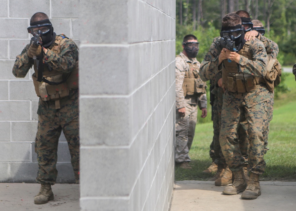 Every Marine an infantryman: Support Co., 2nd CEB, learns basics of urban assaults