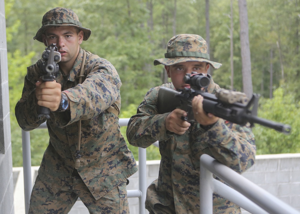 Every Marine an infantryman: Support Co., 2nd CEB, learns basics of urban assaults