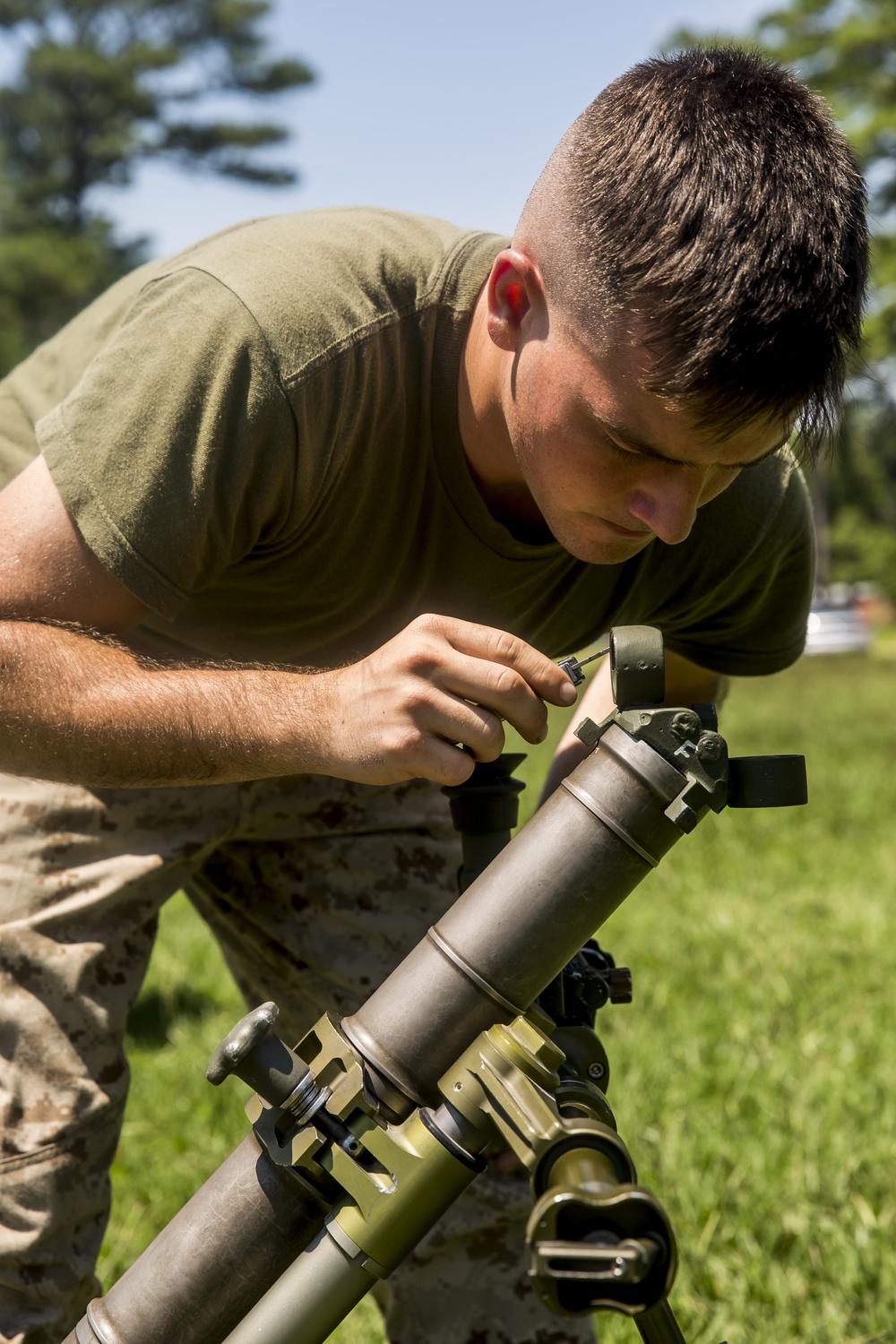 1/8 Marines get back to basics in mortar techniques