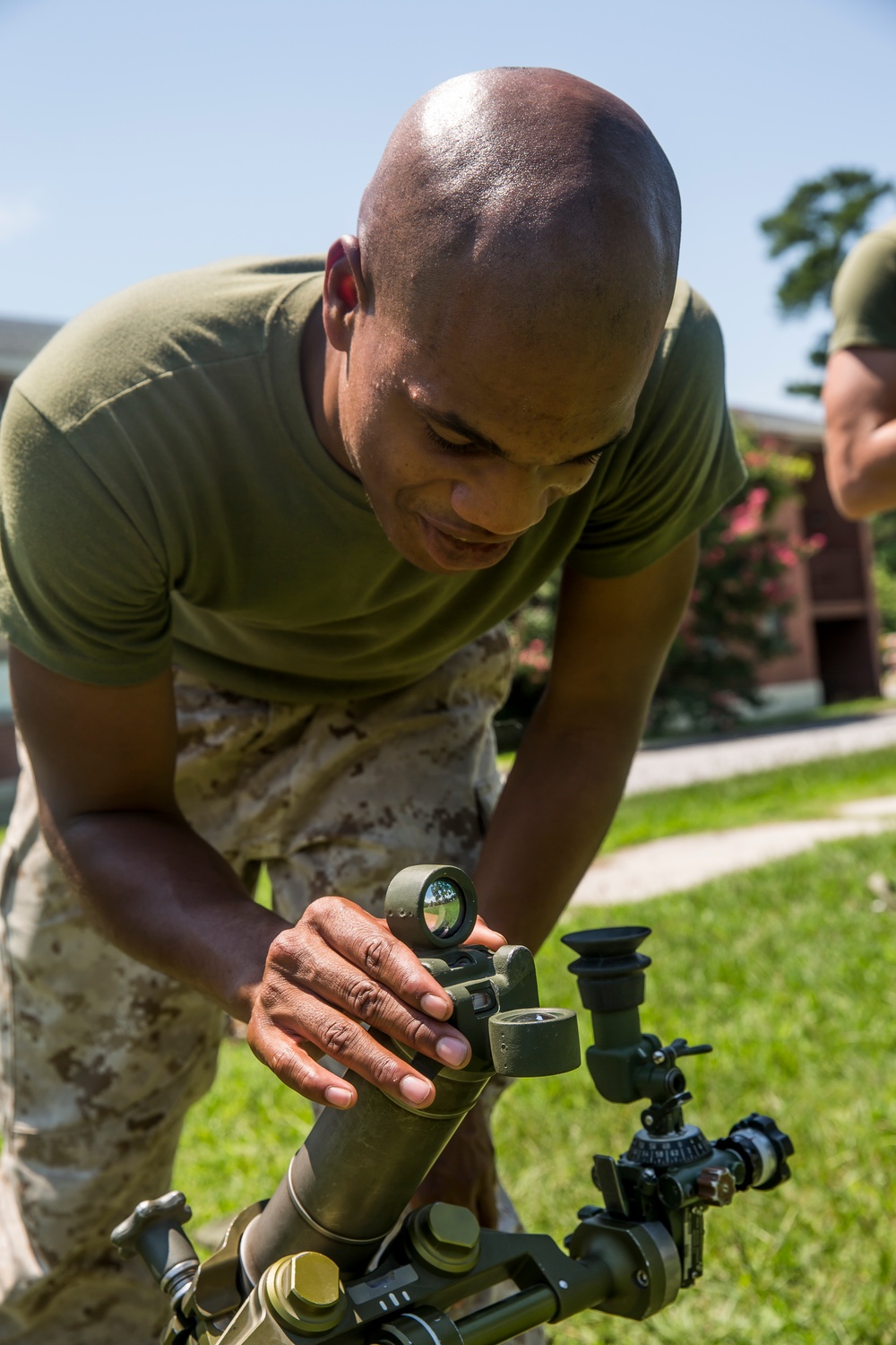 1/8 Marines get back to basics in mortar techniques