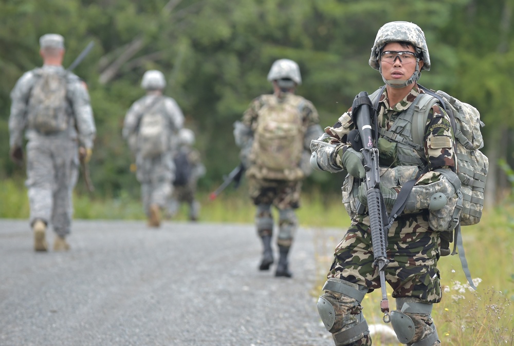 Nepalese Rangers attend US Army Leadership School