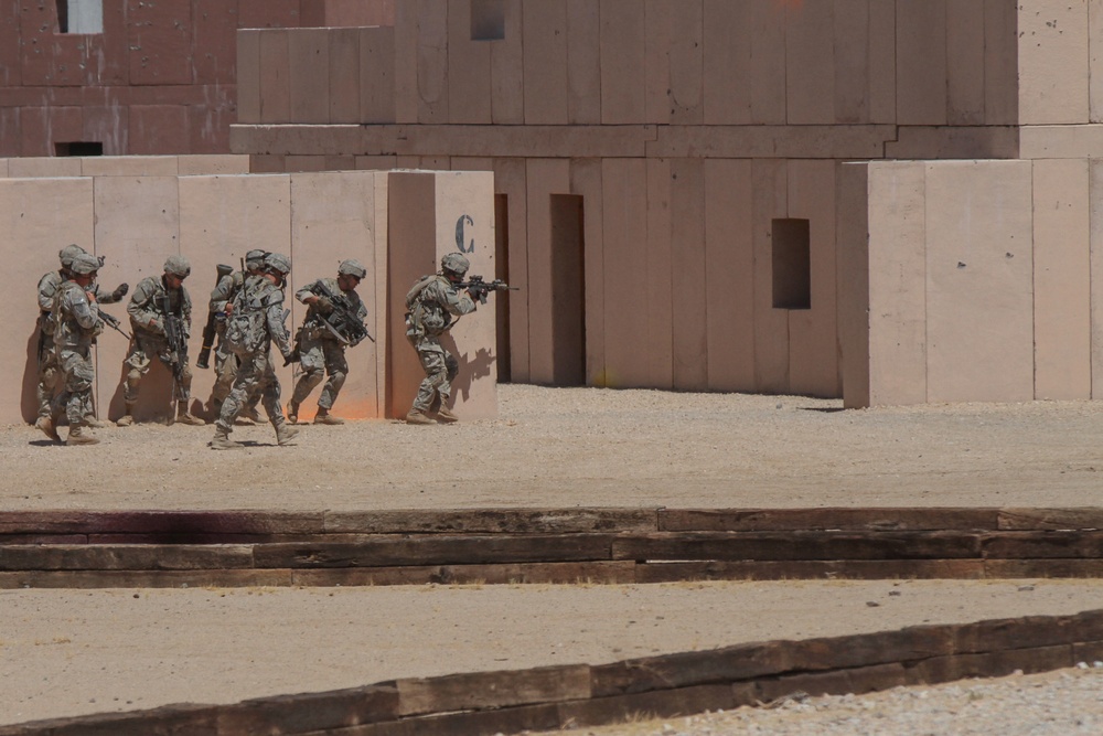 Red Falcons sharpen warfighter skills at the National Training Center