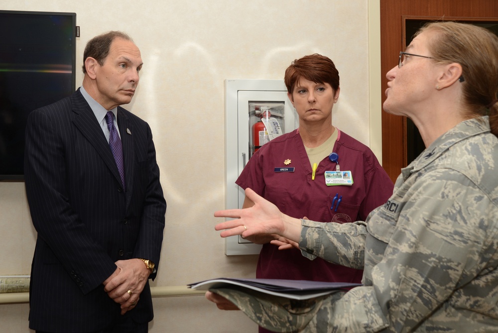 Secretary of Veterans Affairs visits JBER