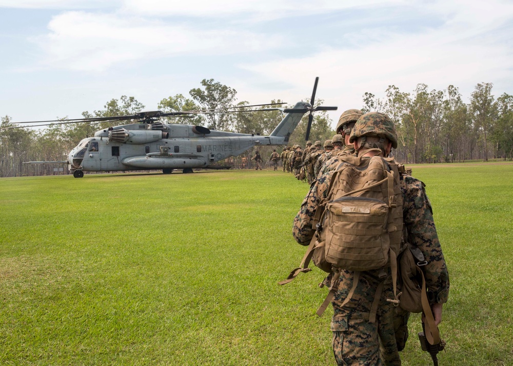 U.S. Marines and Australian soldiers conduct helicopter raid training