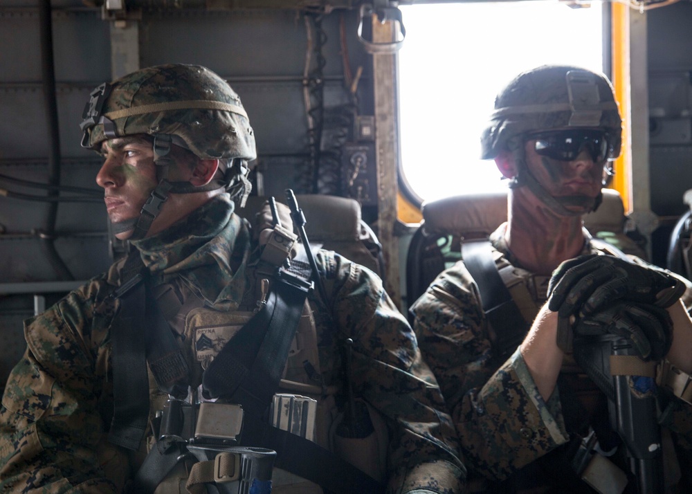 U.S. Marines and Australian soldiers conduct helicopter raid training