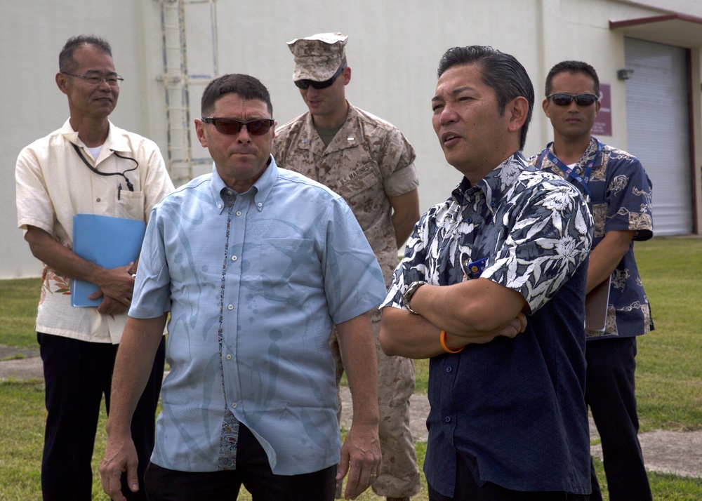 Japan Chief Cabinet Secretary visits Okinawa land return sites