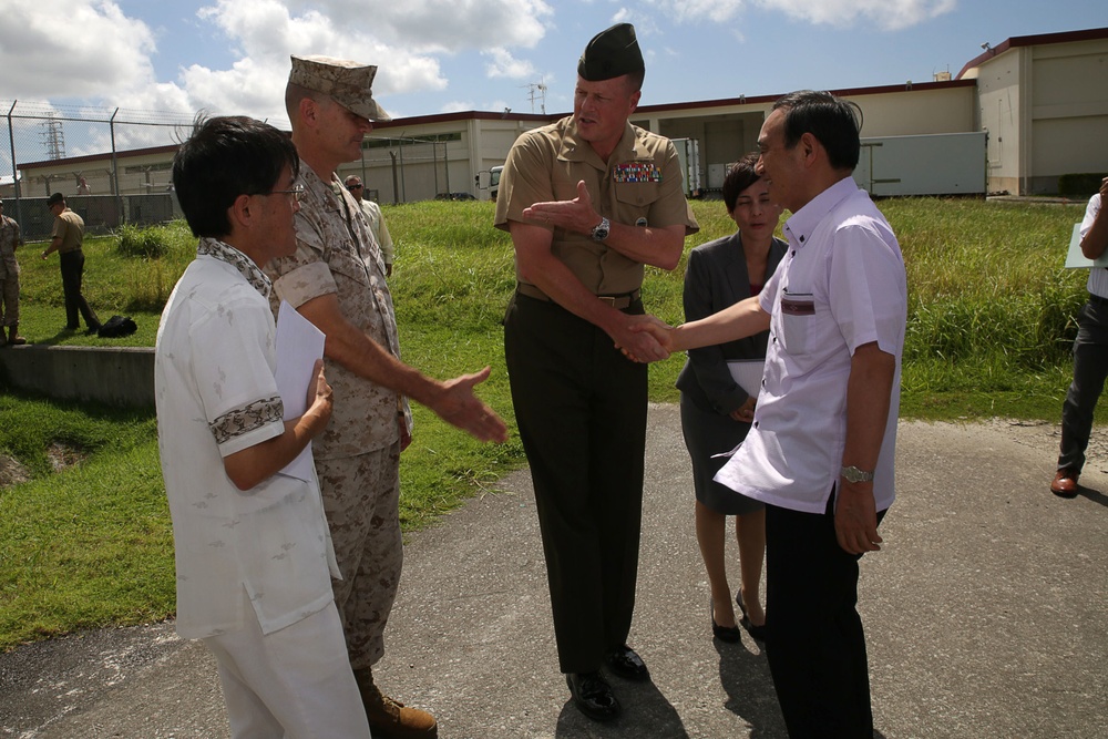 Japan Chief Cabinet Secretary visits Okinawa land return sites