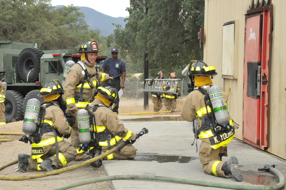 DVIDS - News - World-class fire training at FHL for military and civilian  firefighters