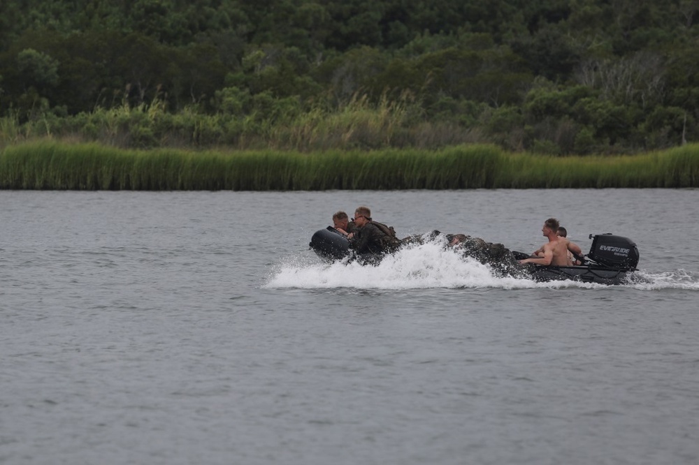 DVIDS - News - Marines With 2nd Radio Bn. Conduct Amphibious Operations