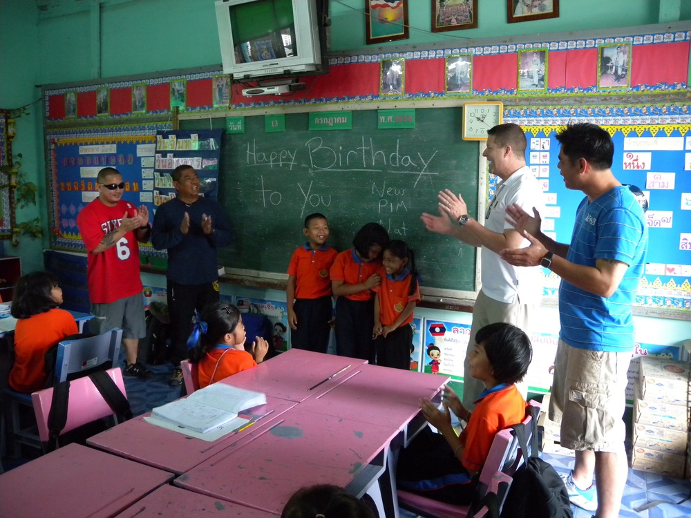 USNS Walter S Diehl, MSC Far East provide aid, build friendships in Thailand