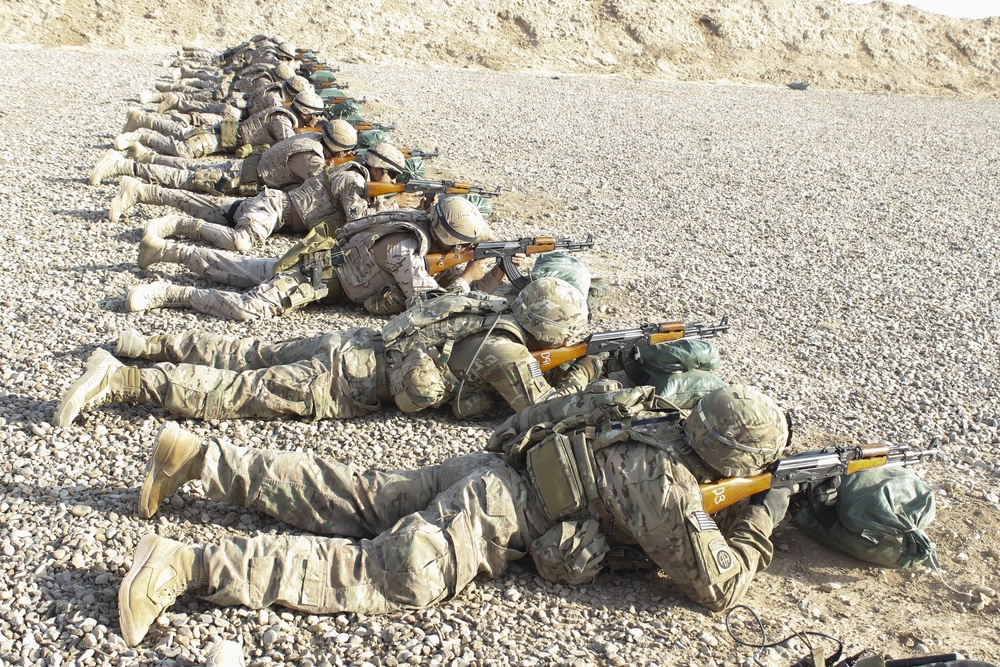 Coalition trains on foreign weapons