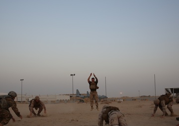 Deployed U.S. Navy Corpsmen teach Combat Life Saver course