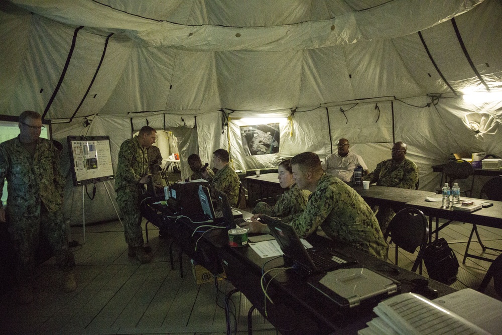 Navy, Marine Corps collaborate for Marine Prepositioning Force Exercise