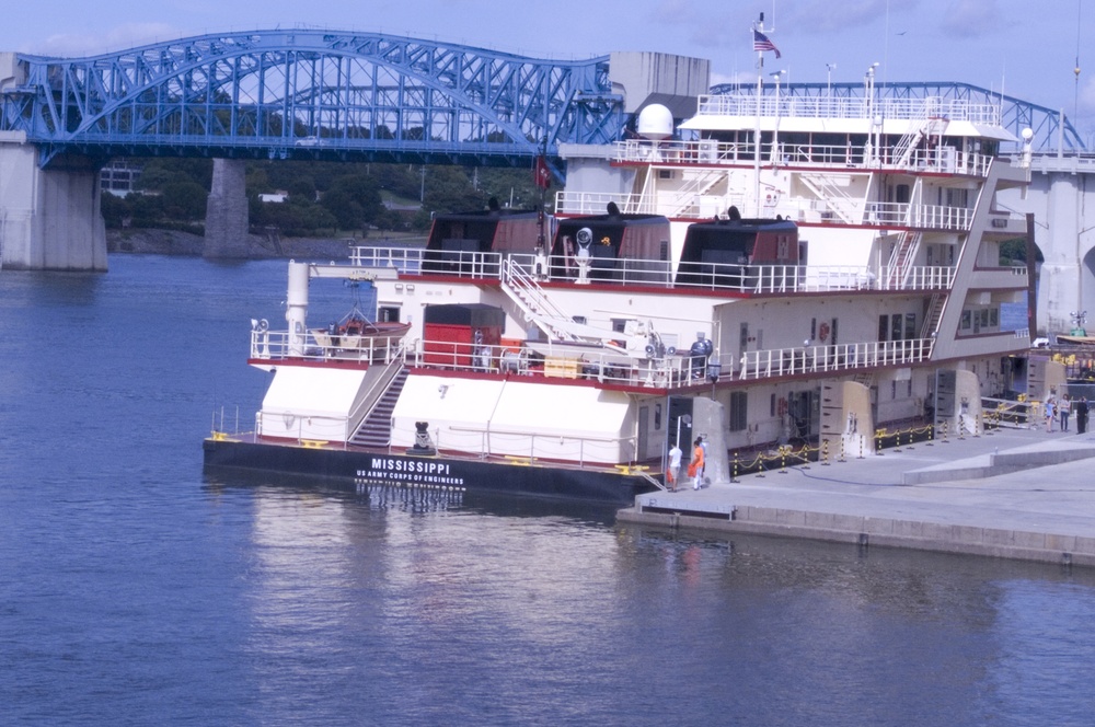 Mississippi River Commission gains fresh perspective of Tennessee, Cumberland Rivers