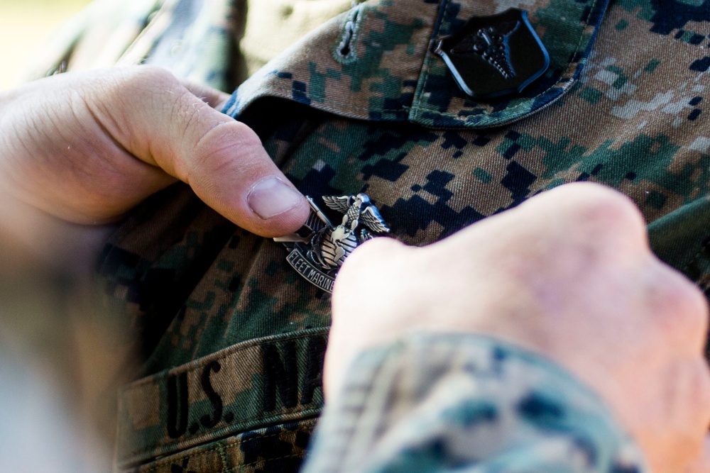 US Sailors earn Marine device in Honduras