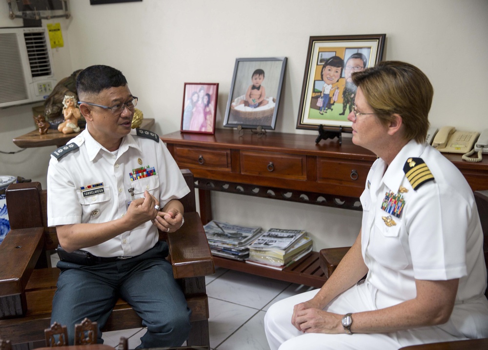 Pacific Partnership Armed Forces of the Philippines Medical Center subject matter expert exchange concludes