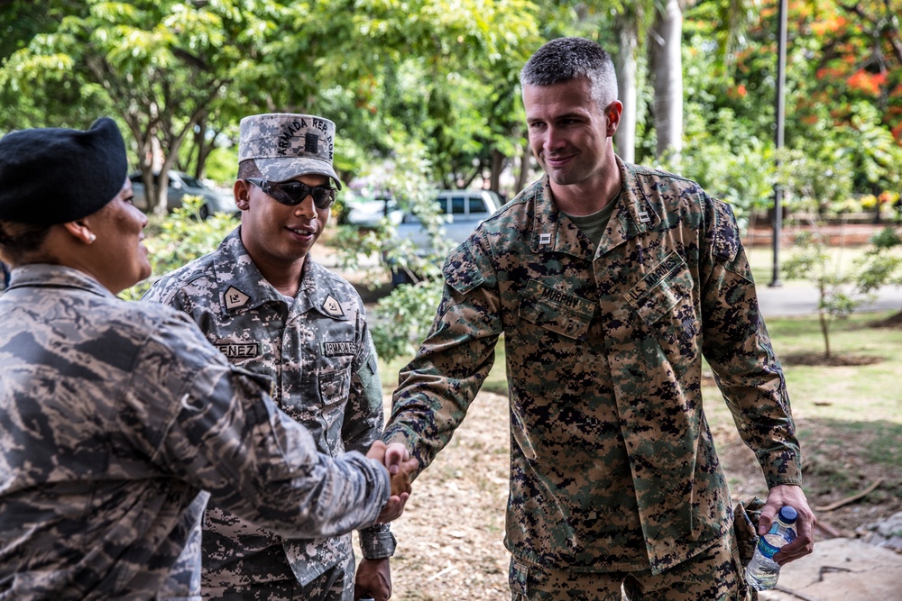 Marines establish a presence in Dominican Republic