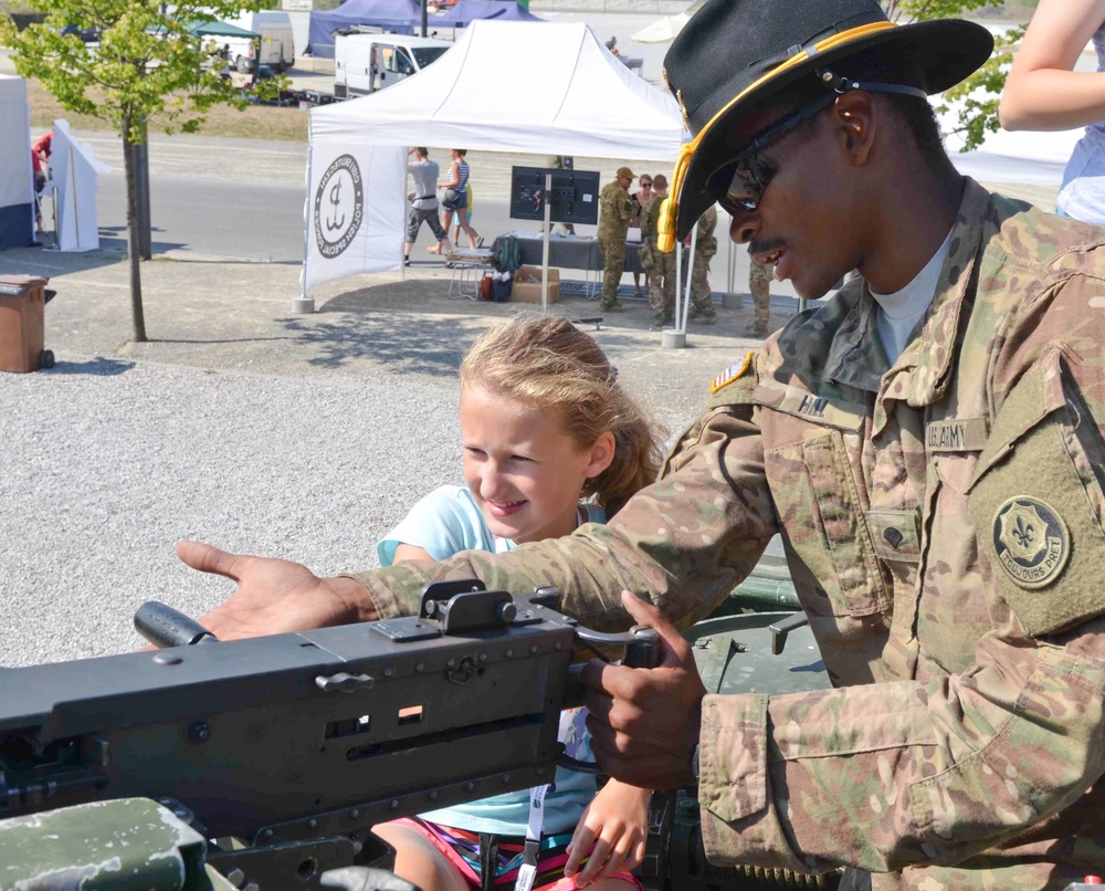 Celebrating allies: US Army invited to Polish Armed Forces Day