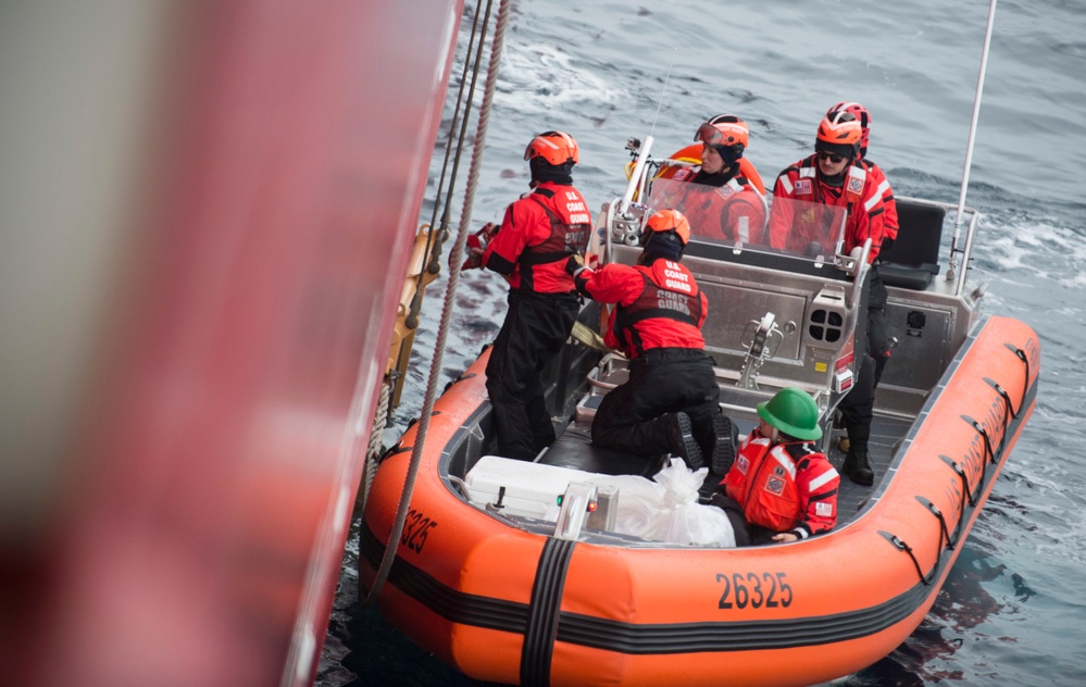 Coast Guard Cutter Healy supports Geotraces mission to the Arctic