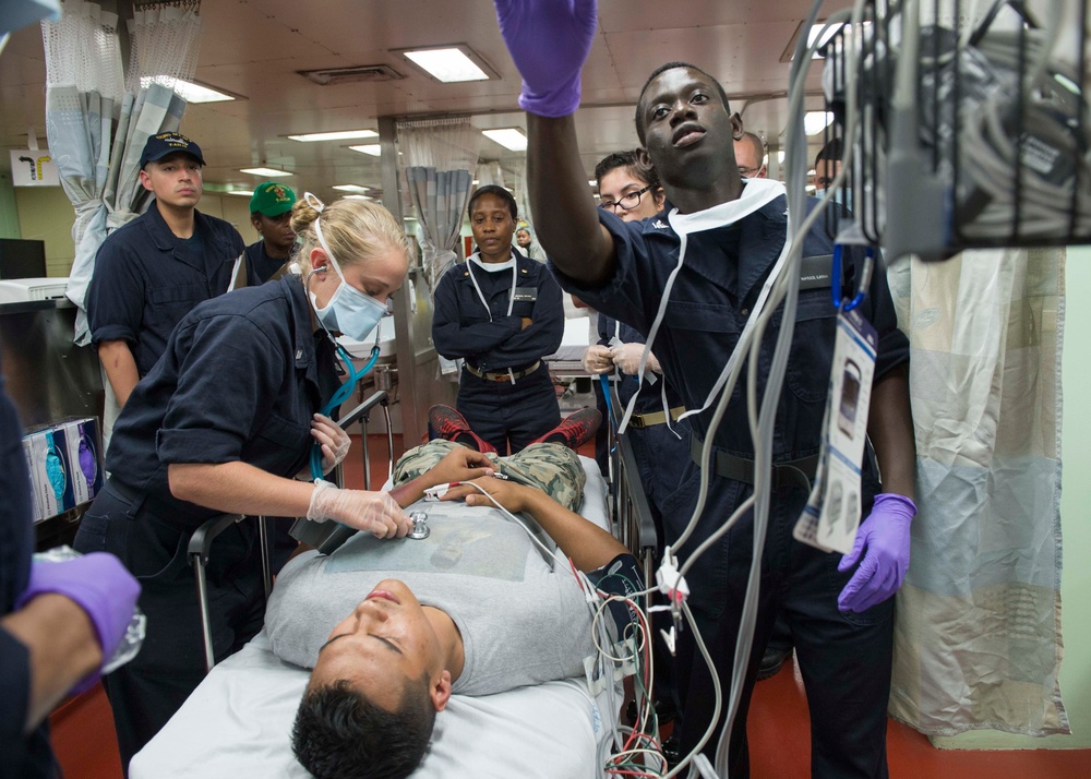 Mercy conducts mass casualty drill during Pacific Partnership 2015