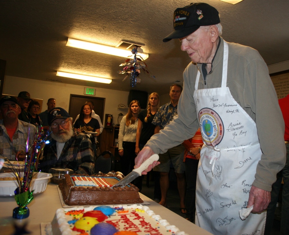No complaints on 90th birthday of retired chief celebrated by Naval Hospital Bremerton Chief Petty Officer Association