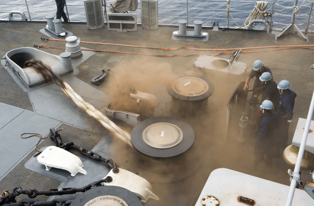 USS Germantown (LSD 42) drops anchor during CARAT Indonesia