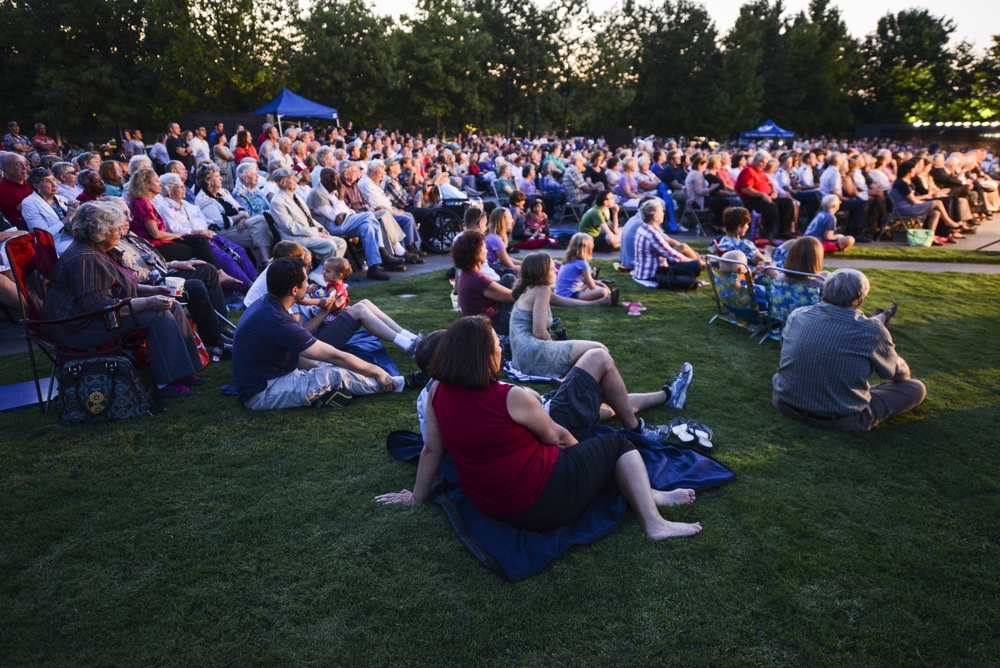 Greatest generation honored during wreath laying, AF band concert