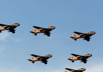 VMAQ-2 welcomed home with open arms