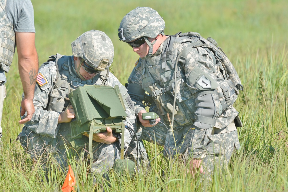 ‘Diehard’ Soldiers play with Spiders: Unit first to detonate new system at Fort Riley