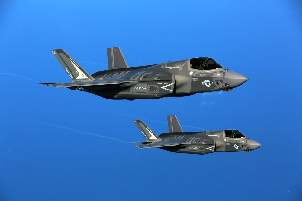 Marines, sailors put F-35B to the test