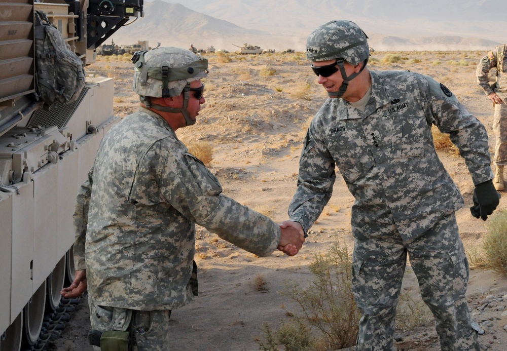 Chief of the National Guard Bureau visits Guard troops at National Training Center