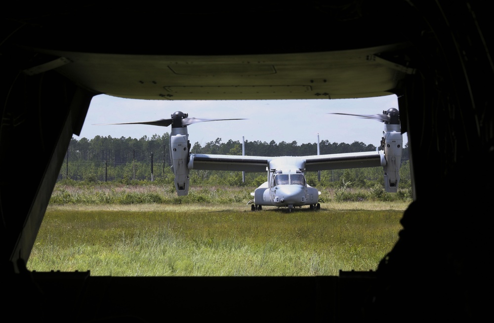 Ospreys demonstrate agility for casualty evacuations