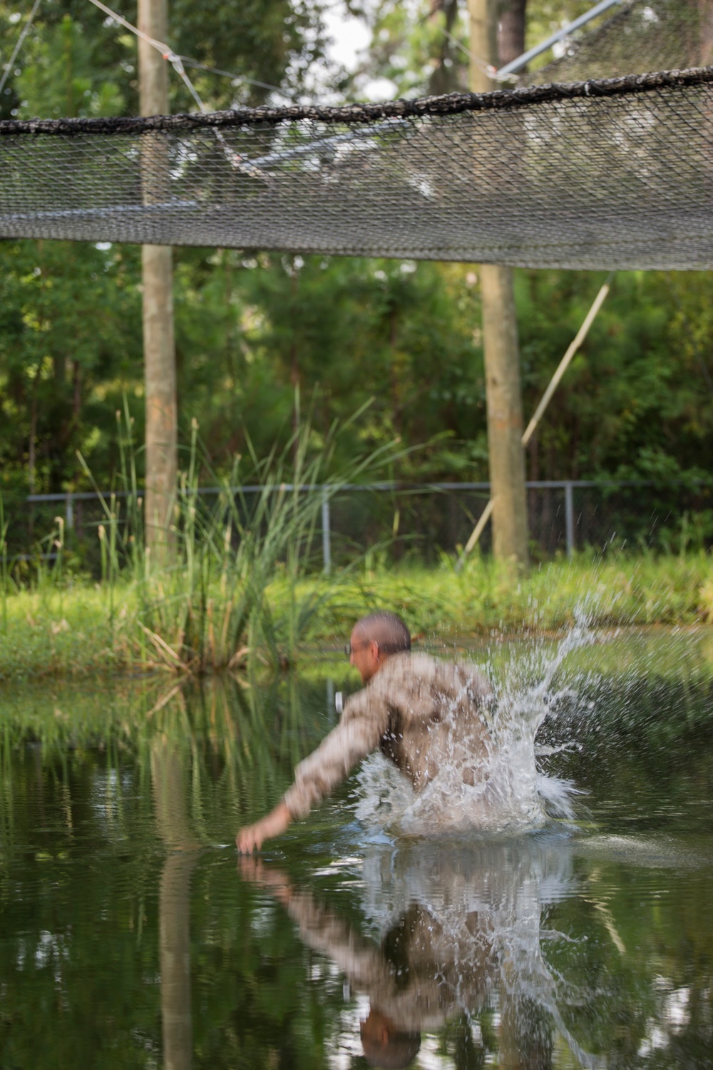 Marine recruits overcome fears on Parris Island Confidence Course