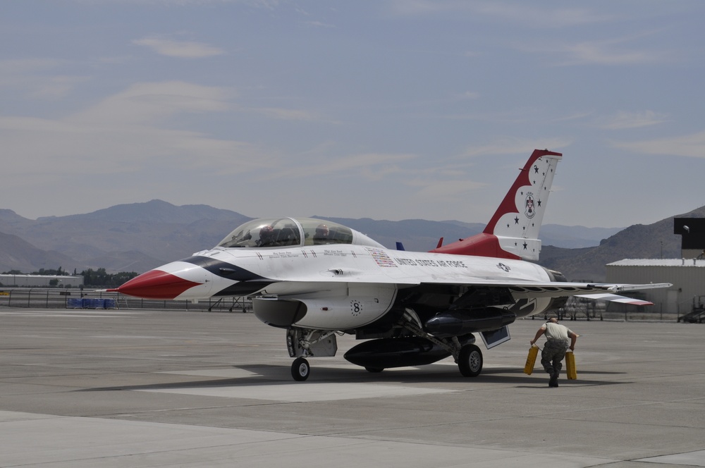 US Air Force Thunderbird jet No. 8 arrives at Nevada Air National Guard Base