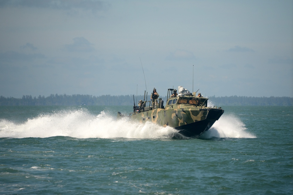 CRS-4 conducts high value asset training with Royal Malaysian Navy