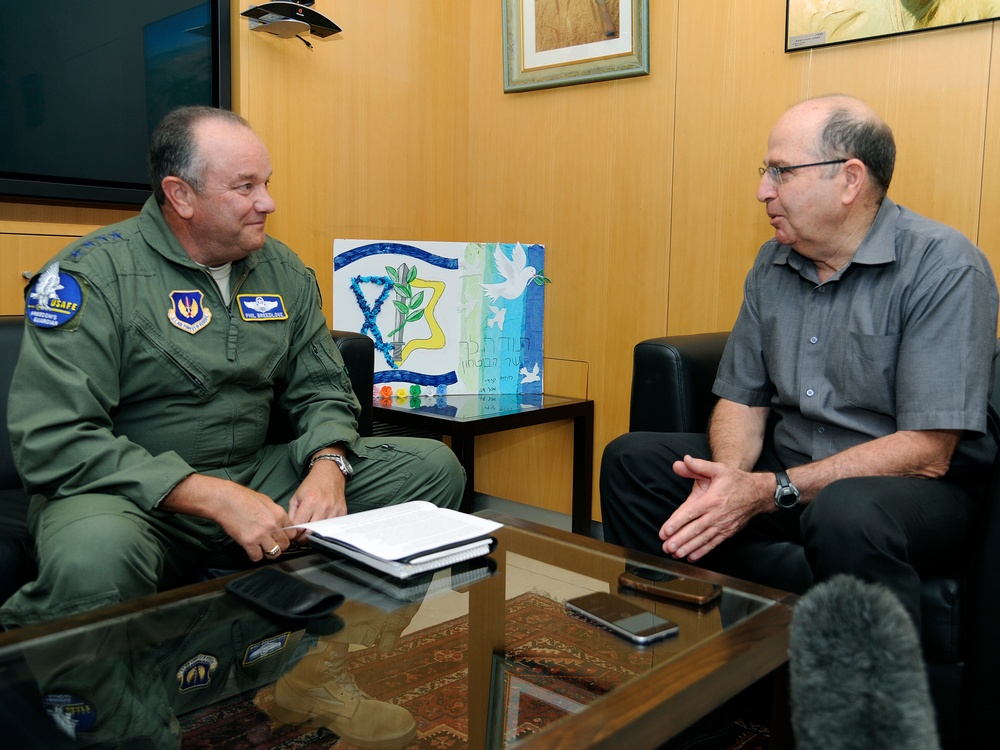 Gen. Breedlove meets Israeli MOD Yaalon