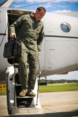 Lt. Gen. Bogdan visits MCAS Beaufort