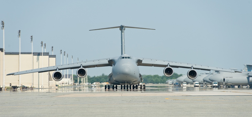 C-5M Super Galaxy taxies at Dover AFB