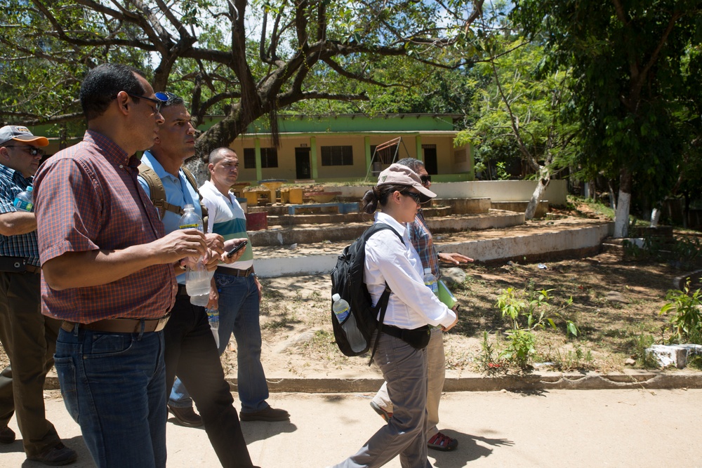 U.S. lends helping hand to Honduras